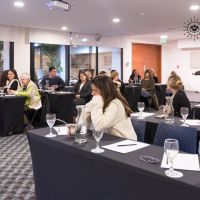 Desmitificando la Médiumnidad: Verdades y Falsedades por Cintia Gesualdo fundadora de Flor de Loto Centro Holistico