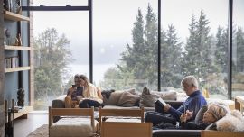 El Hotel Alto Traful es un paraíso que enamora a quienes visitan el destino creando experiencias personalizadas e inolvidables.