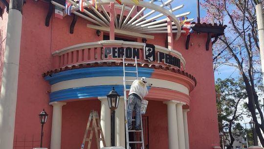 Córdoba: el bar restó peronista "Perón Perón" llega a Alta Córdoba