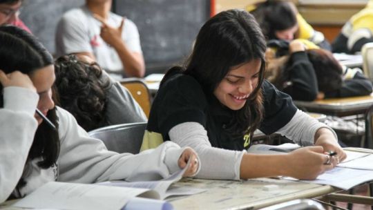 Córdoba: este martes 58 mil estudiantes rinden la prueba nacional Aprender