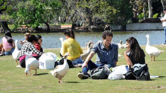 Clima: llega otra semana de "primavera blue", con mucho sol y apenas un toque de lluvia