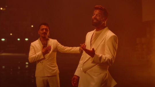 Ricky Martín, Christian Nodal