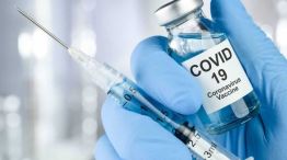 Nueva vacuna contra el Covid-19 llega a EE.UU. por mutación del virus.  