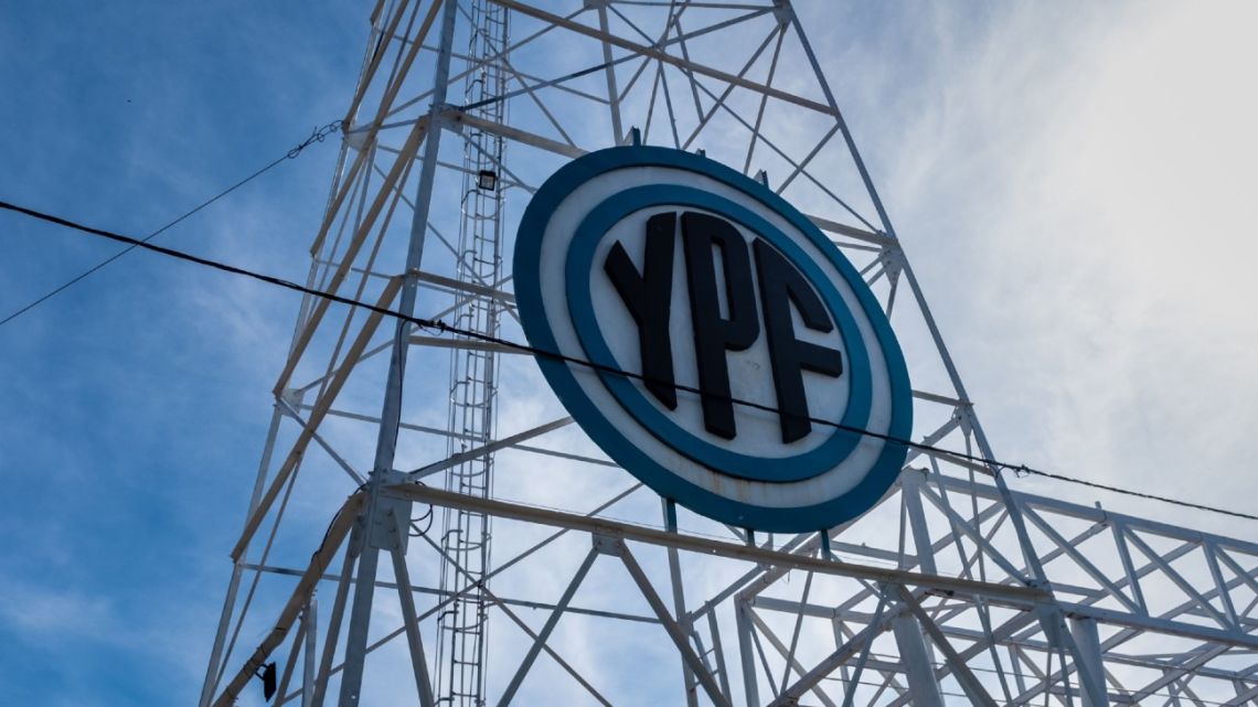 A YPF facility in Plaza Huincul, Neuquén Province.