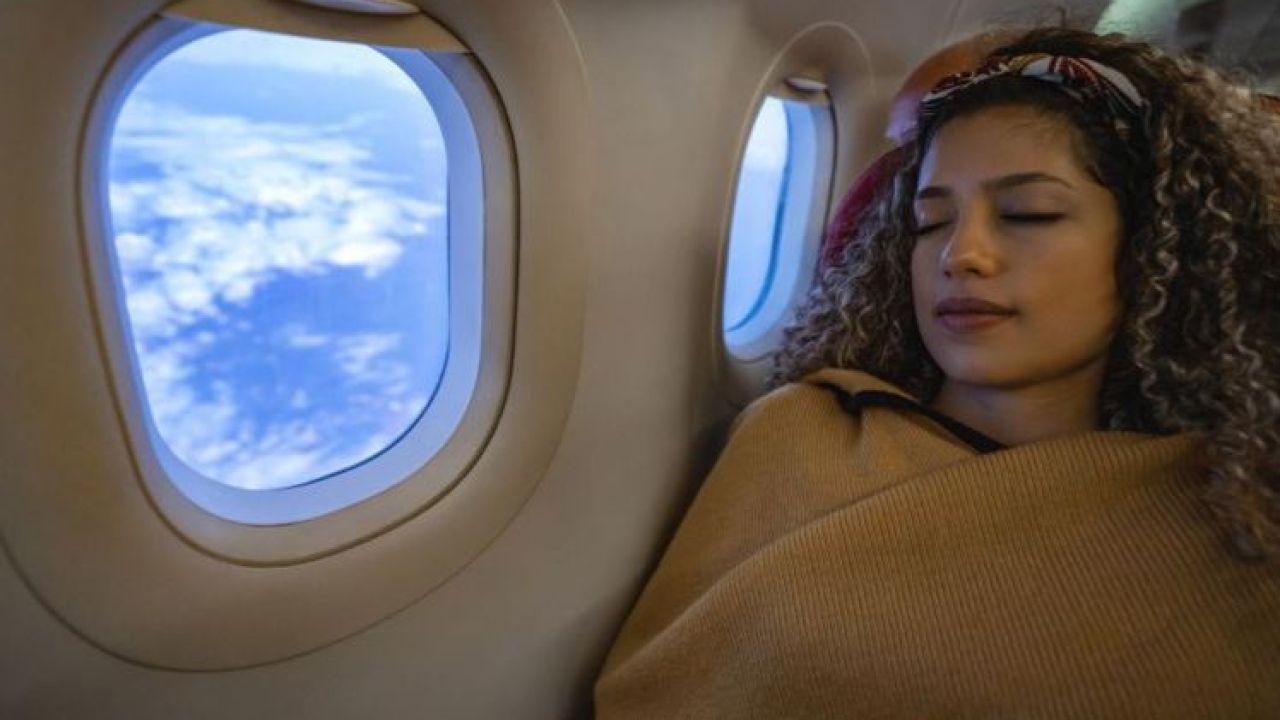 El mejor método para dormir en viajes de larga distancia | Foto:CEDOC