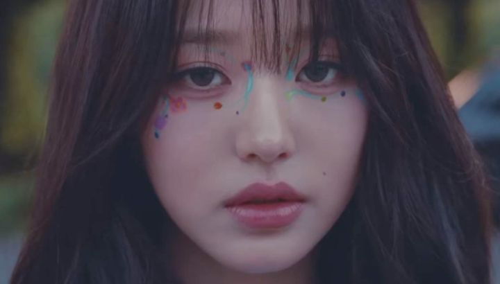 Wonyoung, del grupo de K-pop IVE, causó locura en la red al estrenar un rotundo cambio de look