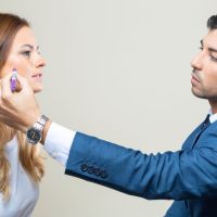 Dr. Fernando Glaria – Rellenos faciales con ácido hialurónico