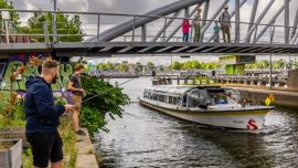 La mayoría de los miembros del consejo se pronunciaron en contra del plan de prohibir la pesca.