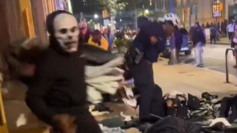 Saqueos masivos en Filadelfia: adolescentes enmascarados asaltaron comercios y chocaron con la Policía