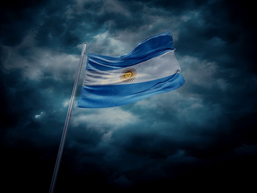 COVER_ARGENTINA_CLOUDY