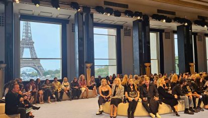 Uno de los desfiles más esparados (ya que le robaron parte de la colección antes de la presentación) de París Fashion Week. Así fue el delante y detrás de escena.