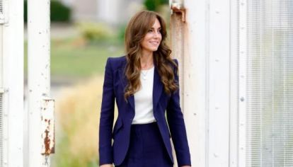 La Duquesa de Cambridge, Kate Middleton, se decidio por un cambio de look y eligio el elegante corte de pelo mariposa, ¿Qué es exactamente este corte y cómo puedes lucirlo?