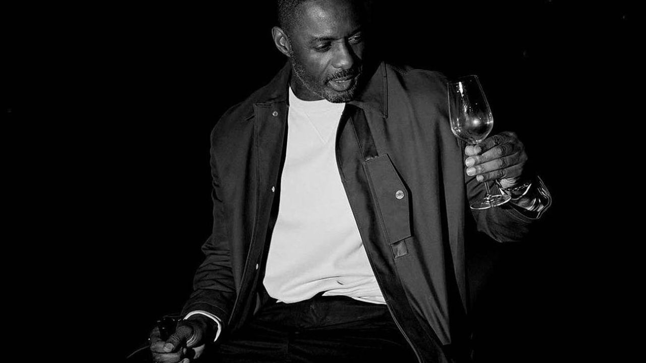 idris elba de blanco