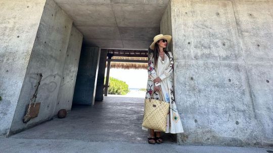 Desde México, Pampita se suma a la tendencia de vestido boho chic que se verá en el verano