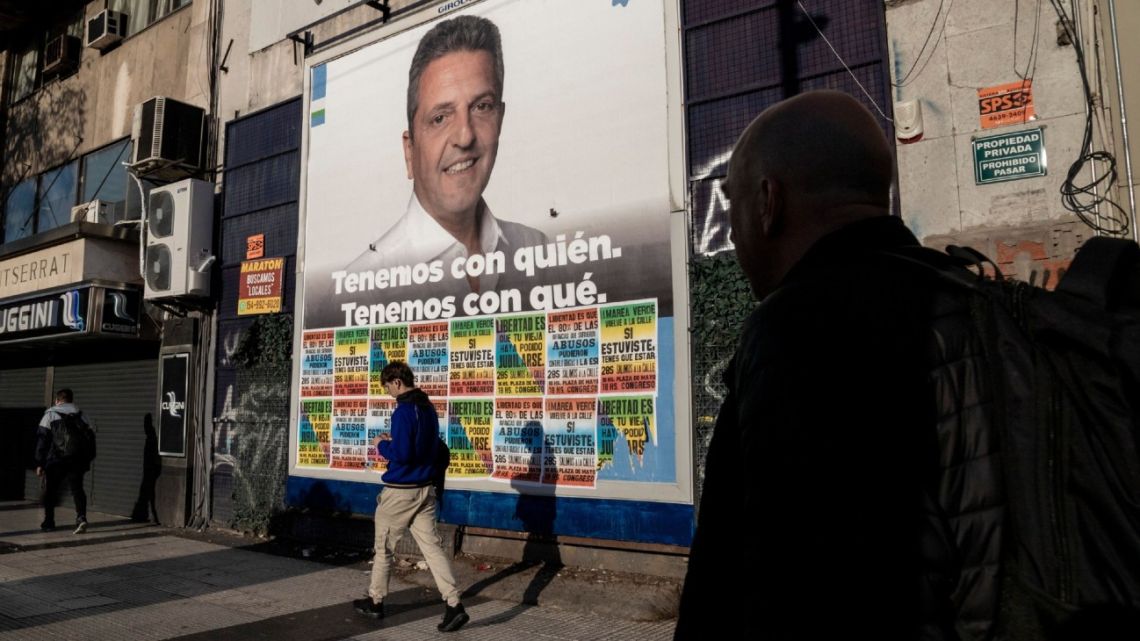 A campaign poster for Sergio Massa ahead of the elections in Buenos Aires.