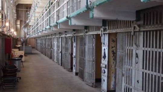 Tras la fuga de presos en cárceles porteñas, el Gobierno volvió a prorrogar la emergencia penitenciaria