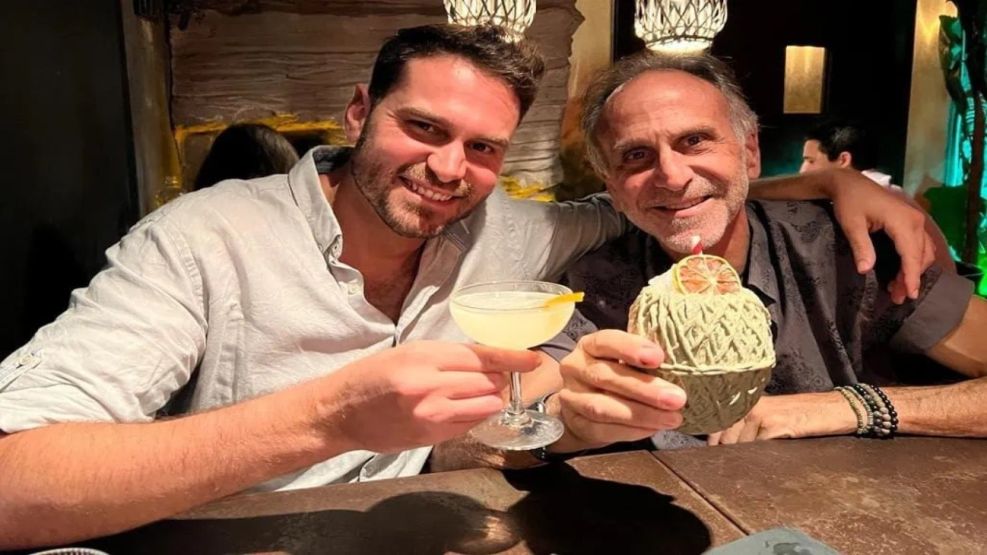 20231007 Rodolfo Skarsizewski junto a su hijo Yhonatan