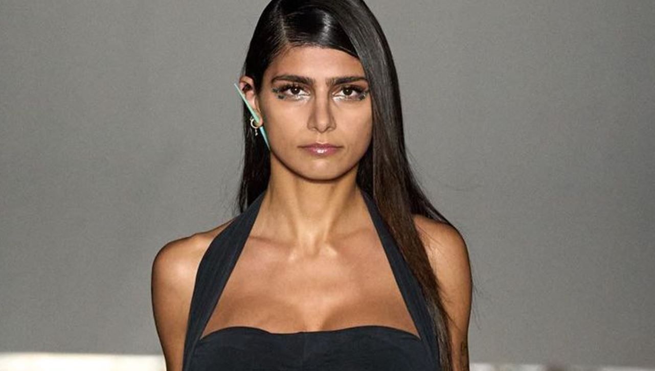 La actriz porno Mia Khalifa otra vez en el centro de las fake news: Es  prima de Javier Milei | Perfil