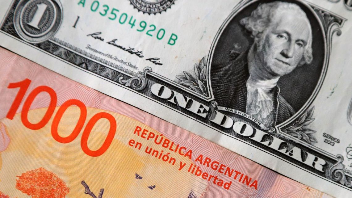Mercado Cambiario Valor Del Dolar Bolsa Hoy Remarcación De Precios