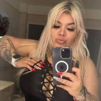 Salió a la luz la primera foto de Morena Rial con su novio a los besos desde la cárcel