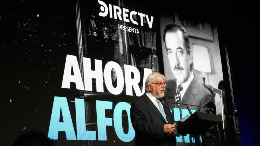 DirecTV estrena el documental, Ahora Alfonsín: 40 años de democracia 20231011