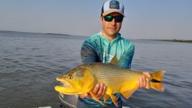 Buena temperatura y excelente pesca en un destino que se caracteriza por buenos dorados y excelentes surubíes.