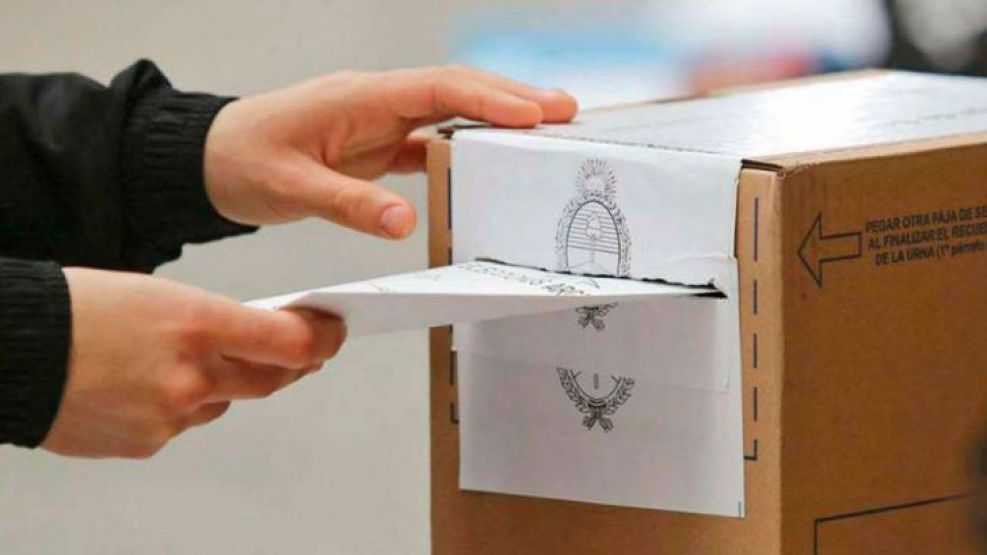 19-10-2023 urna imagen archivo perfil elecciones