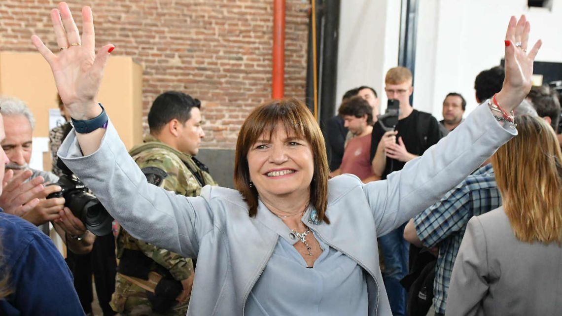 "Voy A Ser Presidenta": Patricia Bullrich Votó Optimista Y Dijo Que Ya ...