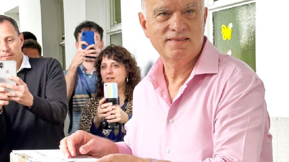 Grindetti votó en Lanús y denunció irregularidades