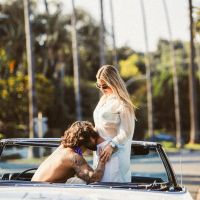Maluma confirmó el nombre de su hija en camino luciendo una extravagante joya