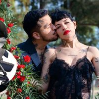 Así es el exclusivo coche de Dior en el que Cazzu y Christian Nodal pasean a su hija