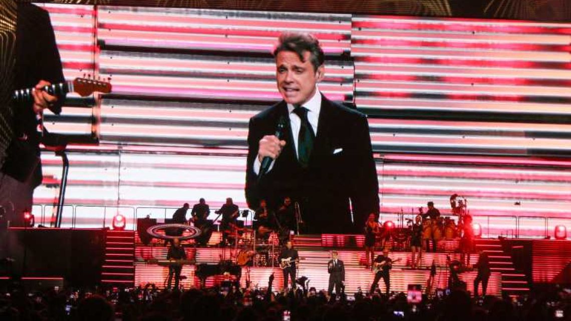 Exitosa gira de Luis Miguel en Estados Unidos Modo Fontevecchia