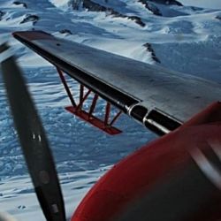 Un avión sobrevoló la Antártida Oriental para recoger los datos originales de la investigación.