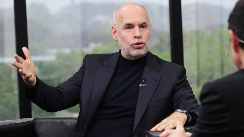 REPORTAJE DE FONTEVECCHIA A HORACIO RODRIGUEZ LARRETA 20231102