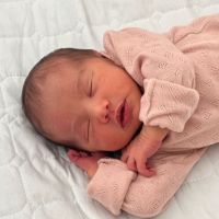 Neymar mostró la carita de su bebé en una tierna producción