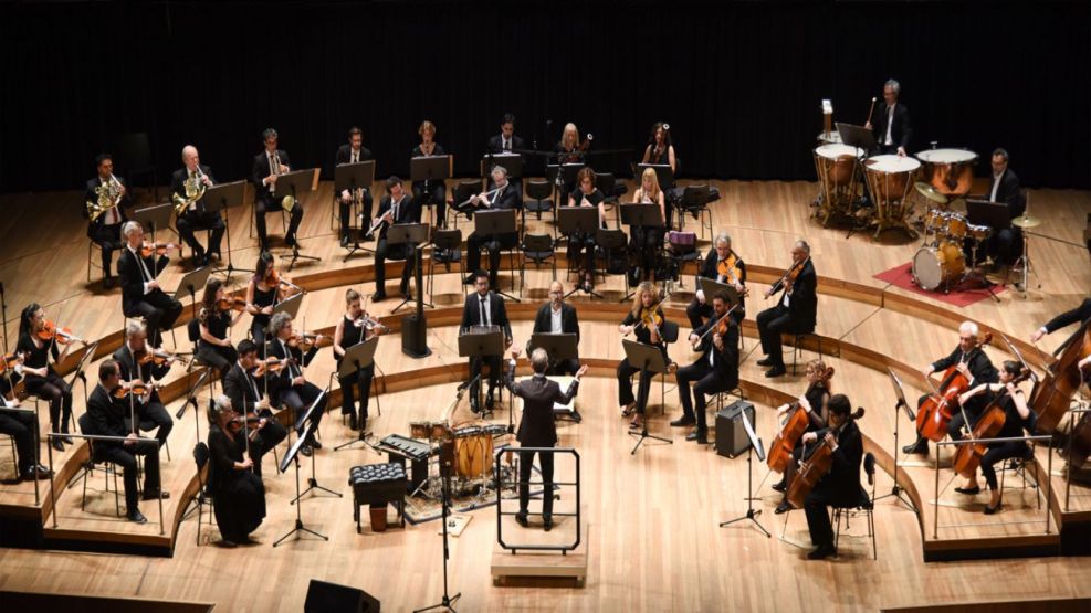 La Orquesta Nacional de Música Argentina "Juan de Dios Filiberto"