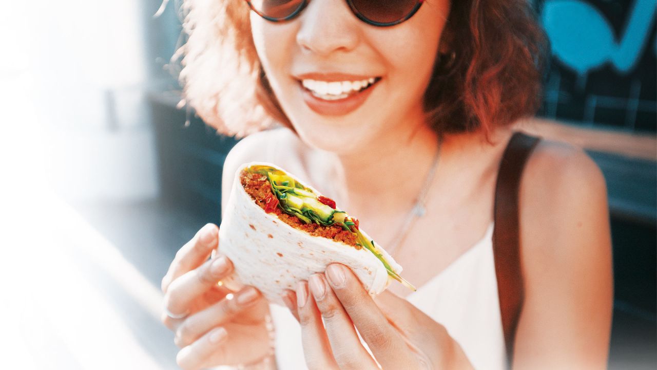 Tacos, arepas, shawarma, las formas foráneas de comer un sandwich. | Foto:Shutterstock