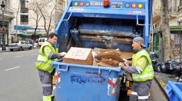 20231111_recolector_basura_contenedor_na_g