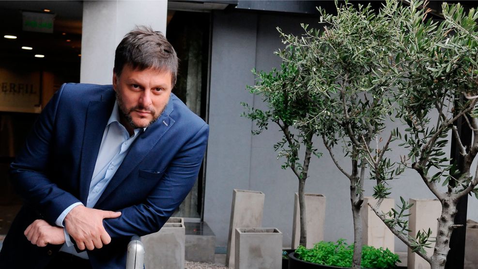 Leandro Santoro, en la entrevista con Jorge Fontevecchia.