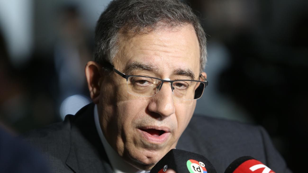 llegada de invitados al debate por el Balotaje