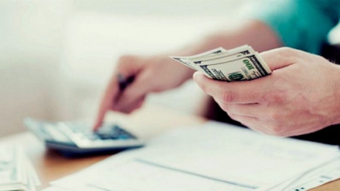 ‘El dólar no es más que un síndrome de inflación’, dice economista