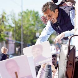 Sergio Massa en una recorrida de campaña. | Foto:Cedoc.