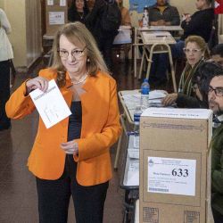 La Gobernadora y Senadora Nacional electa de Santa Cruz Alicia Kirchner emitio su voto en la Escuela Nro. 1 Hernando de Magallanes de Río Gallegos. 19 de noviembre de 2023. Río Gallegos, Santa Cruz. | Foto:telam