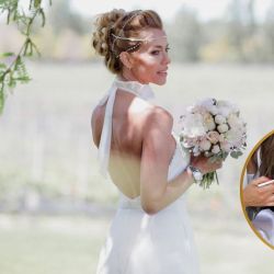 Temporada de bodas: Nicole Neumann compartió los 4 diseños que lució en su casamiento