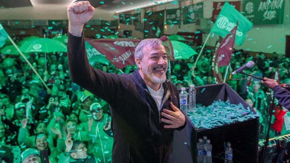 ATE y de su secretario Rodolfo Aguiar