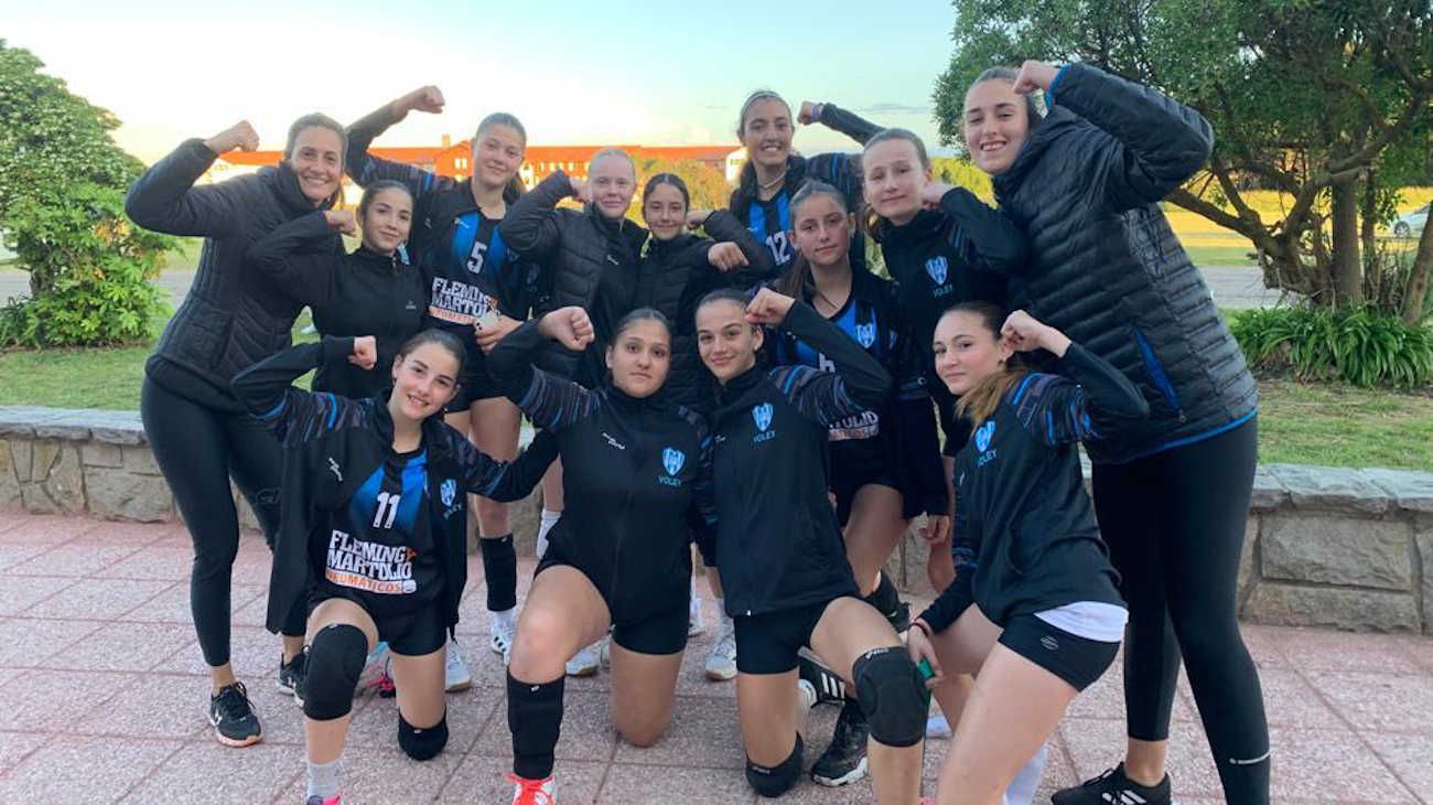 Las chicas del C.A. Sastre conquistaron invictas la Copa Argentina de clubes de vóley Sub-14.