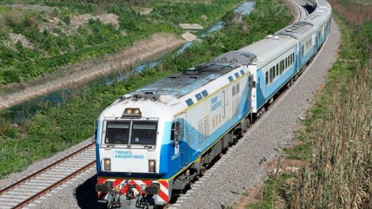 2311_TRENES