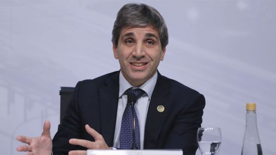 Luis Caputo.