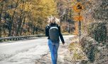 ¿Qué es el rucking? la forma de caminar con peso para un buen estado físico
