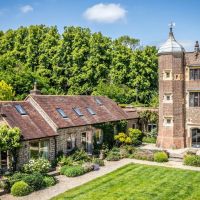 Está a la venta la residencia en la que Enrique VIII de Inglaterra habría cortejado a Ana Bolena